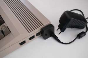 C64c with smart supply